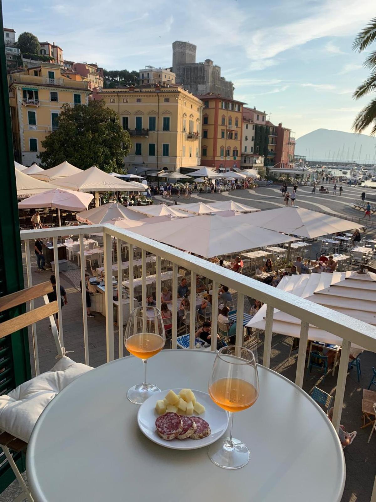 Cuore Di Lerici , Amazing View Exterior foto